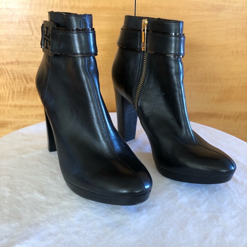 Tory Burch Boots